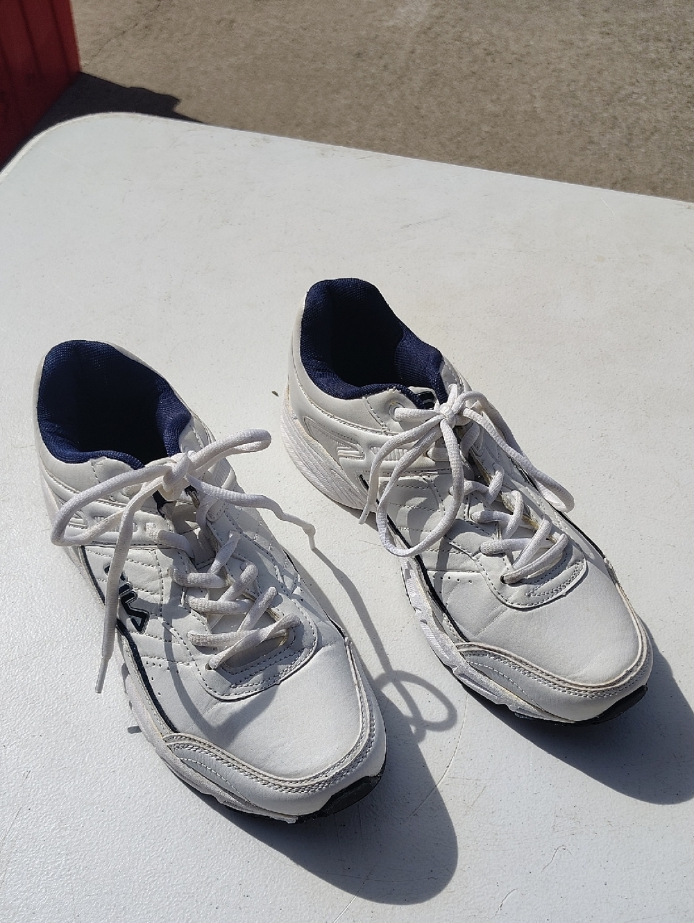 Fila White Sneakers with Navy‎ Blue Interior 1